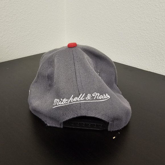 Vintage Niners (49ers) Hat- adjustable sizing - Picture 5 of 6